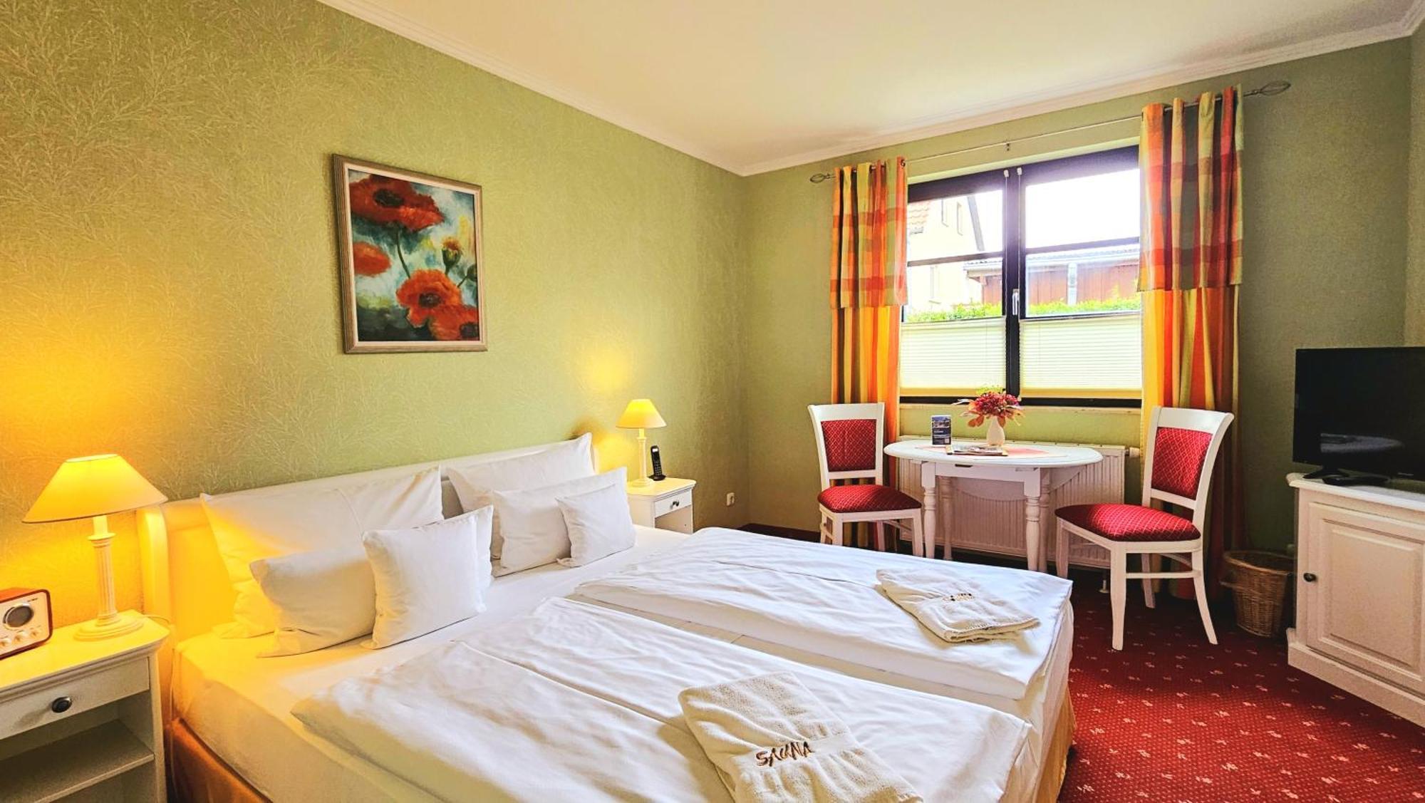 Hotel Godewind Thiessow Kültér fotó