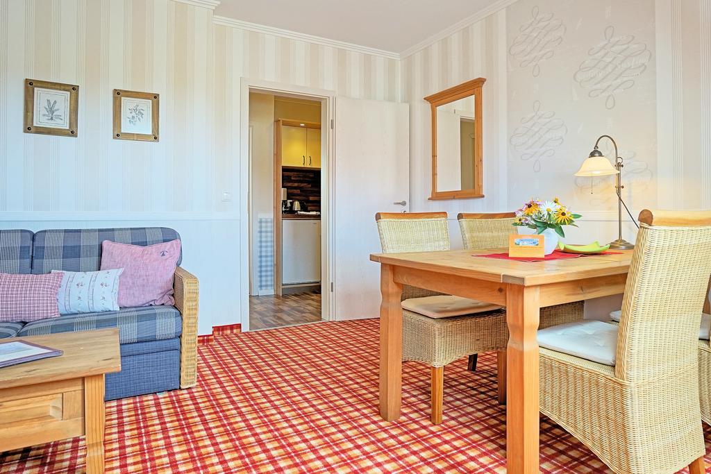 Hotel Godewind Thiessow Kültér fotó