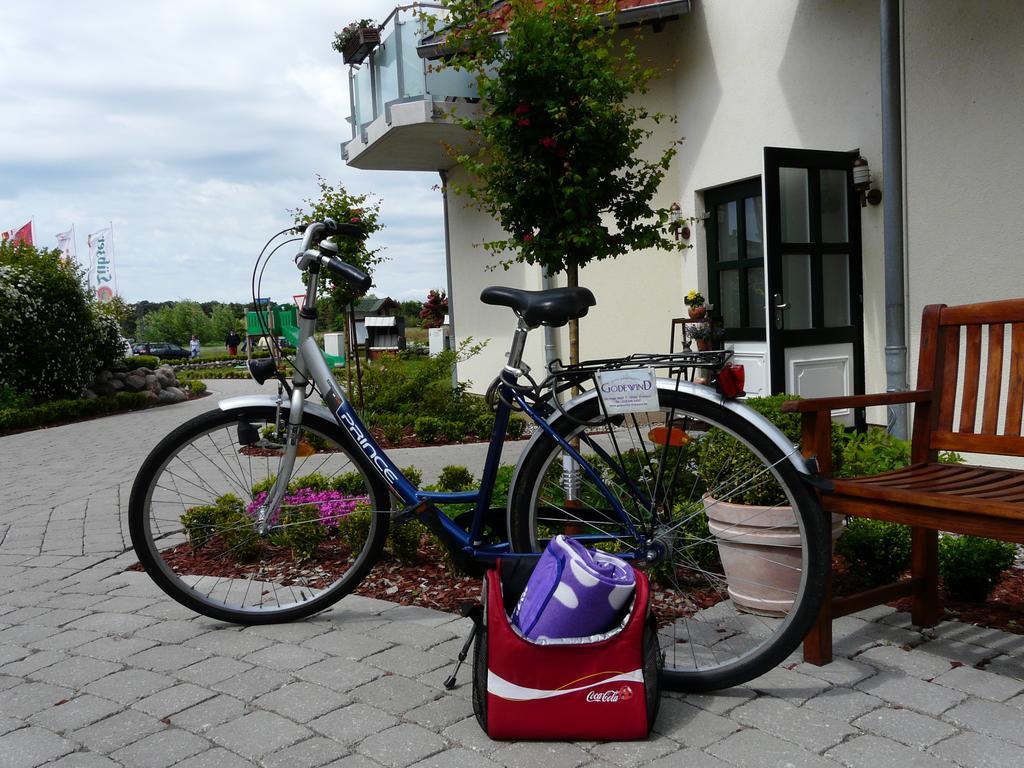Hotel Godewind Thiessow Kültér fotó