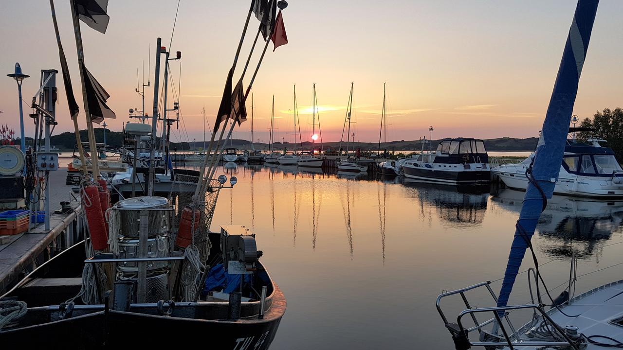 Hotel Godewind Thiessow Kültér fotó